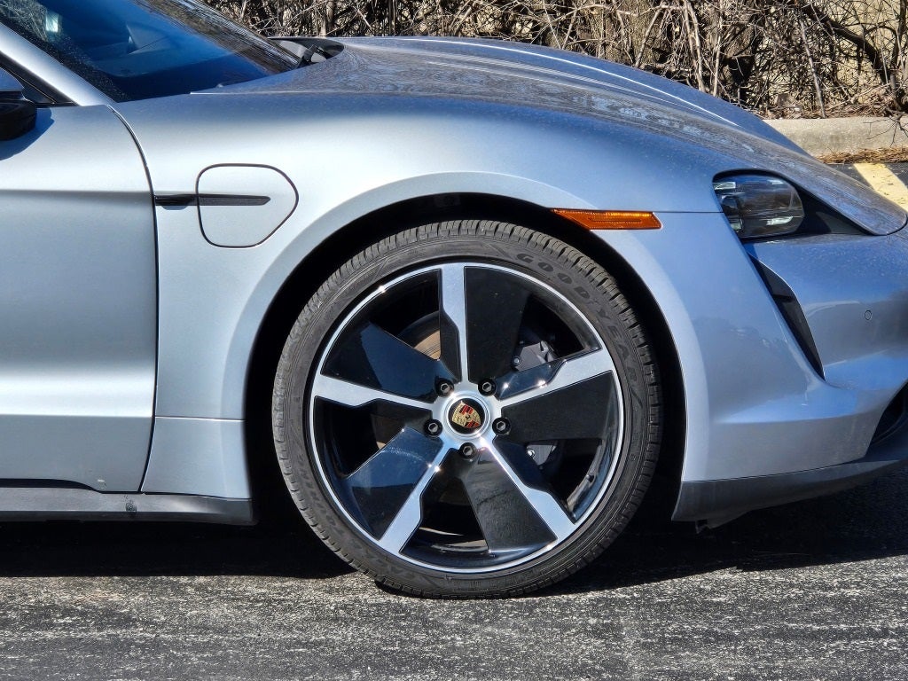 2023 Porsche Taycan Base