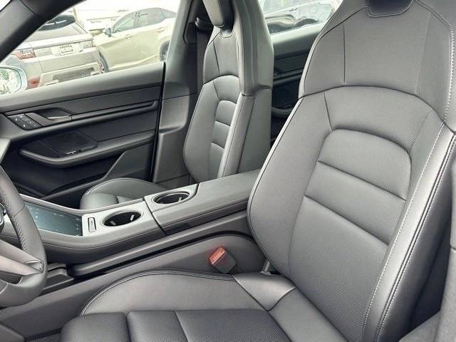 2023 Porsche Taycan Base