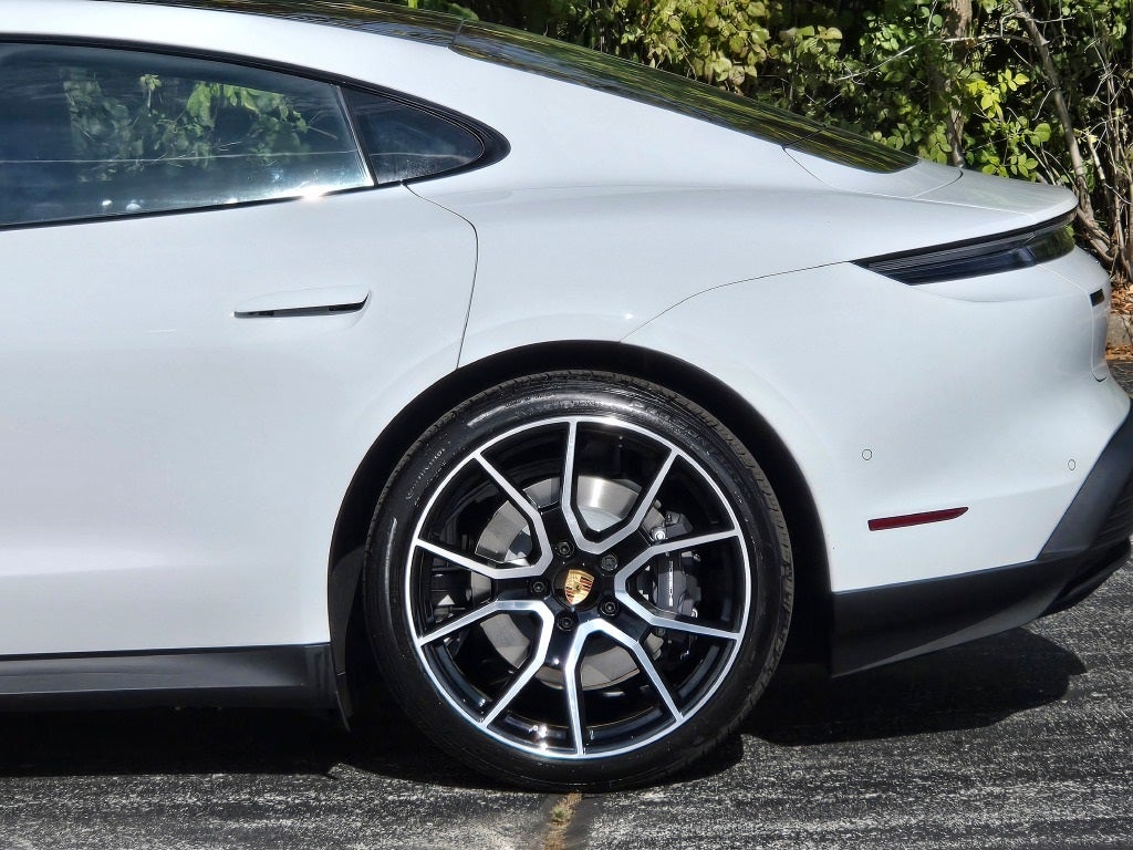 2026 Porsche Taycan Base