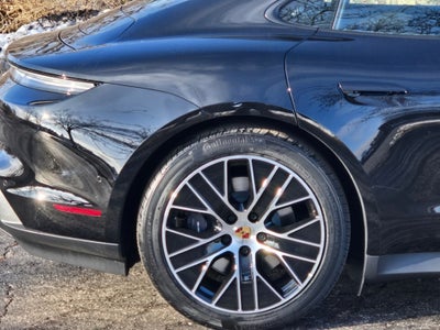2026 Porsche Taycan 4