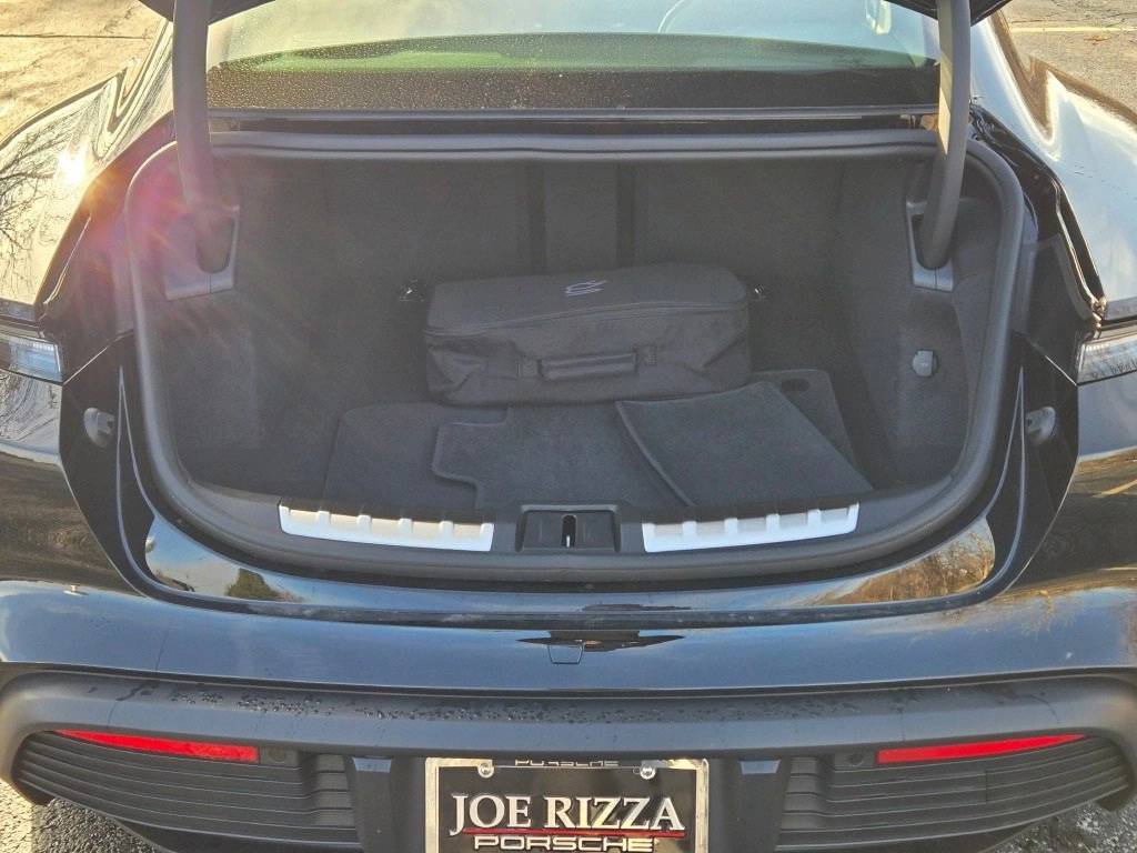 2026 Porsche Taycan 4