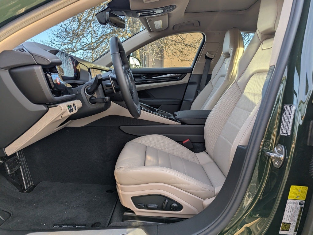 2026 Porsche Panamera 4