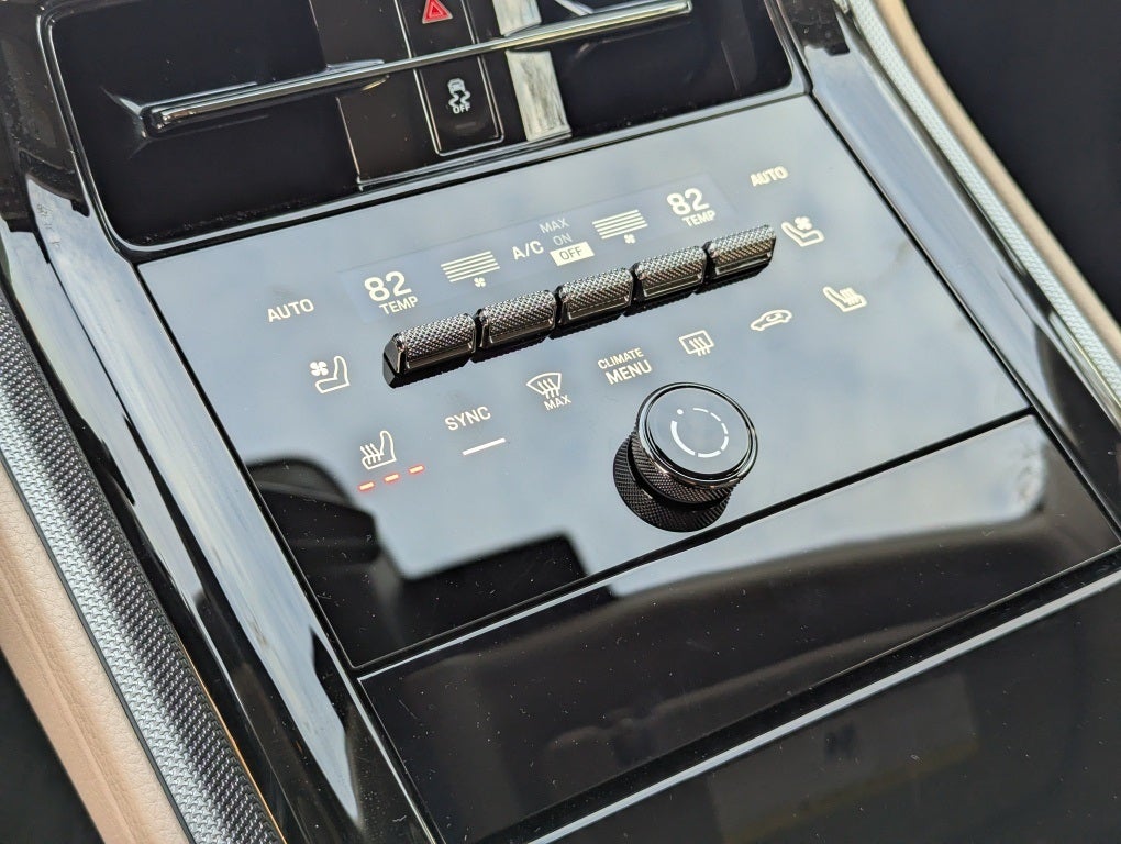 2026 Porsche Panamera 4