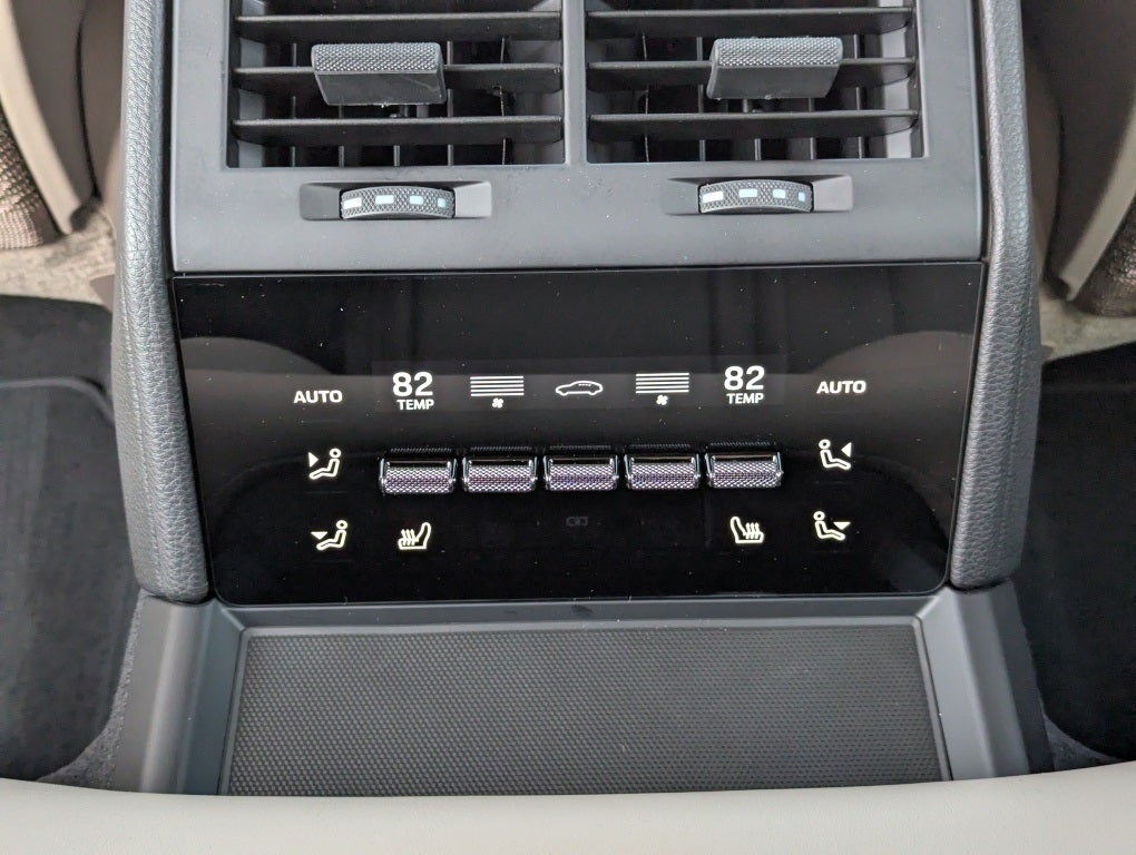 2026 Porsche Panamera 4