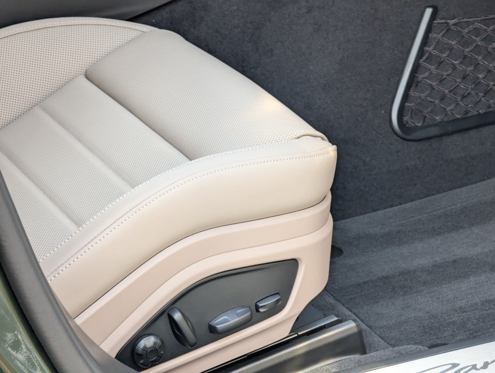 2026 Porsche Panamera 4