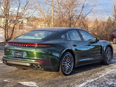 2026 Porsche Panamera 4
