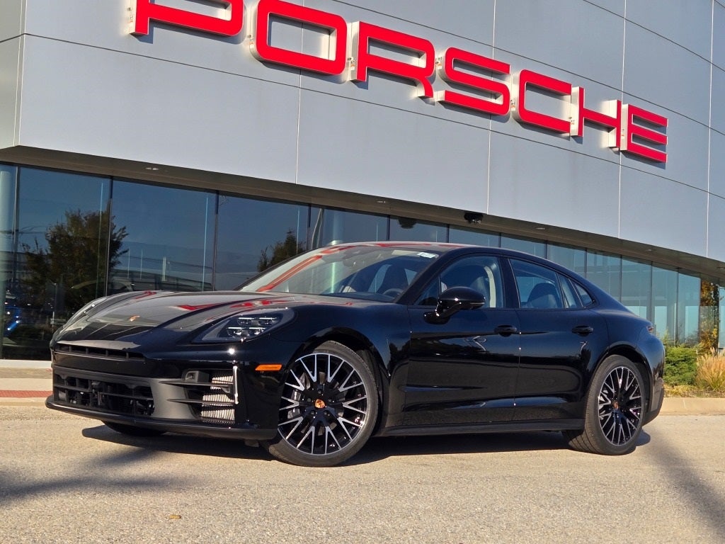 2026 Porsche Panamera Base