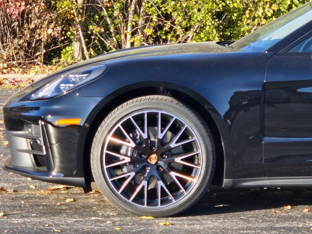 2026 Porsche Panamera Base