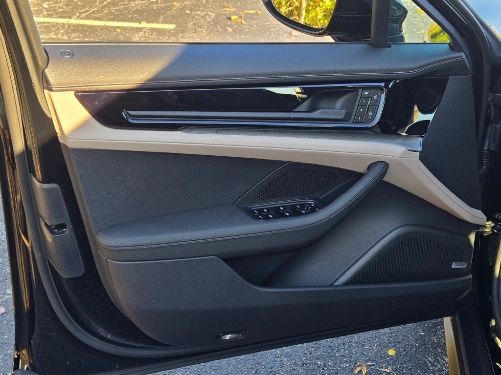 2026 Porsche Panamera Base