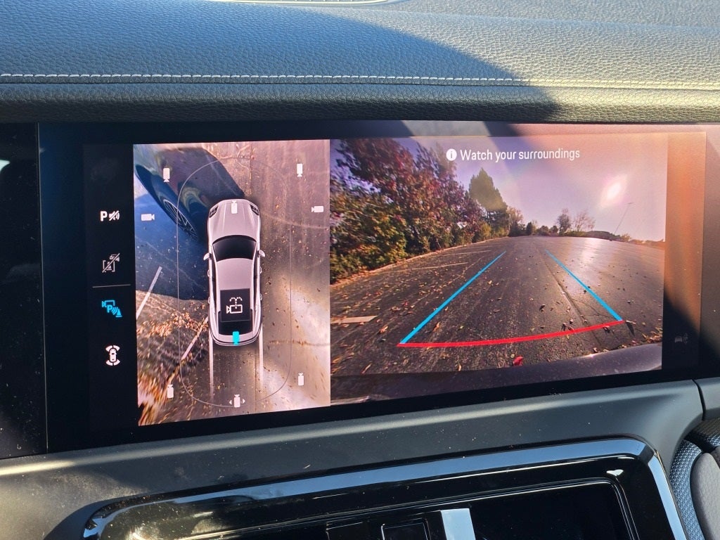 2026 Porsche Panamera Base