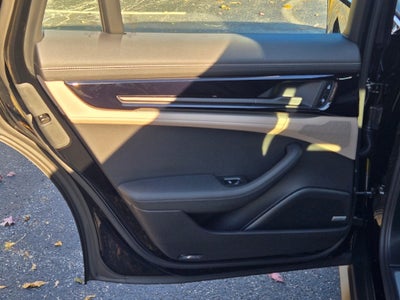 2026 Porsche Panamera Base