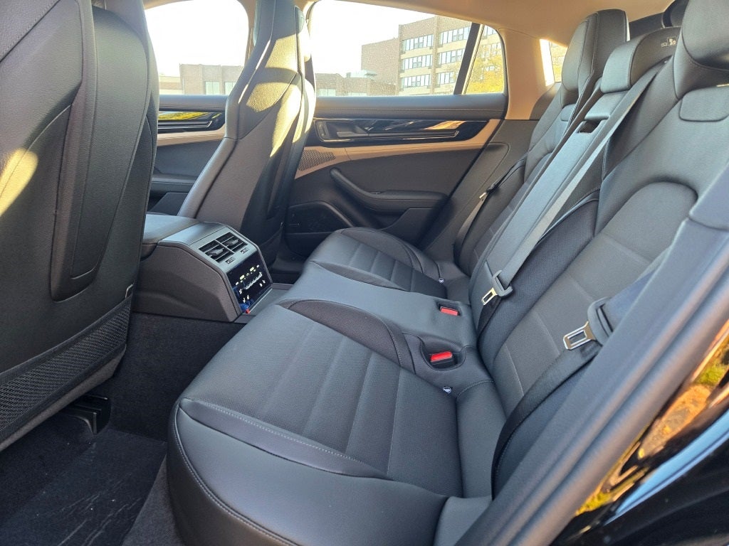 2026 Porsche Panamera Base