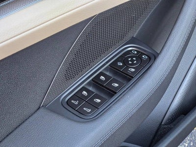 2026 Porsche Panamera Base