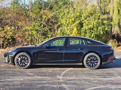 2026 Porsche Panamera Base