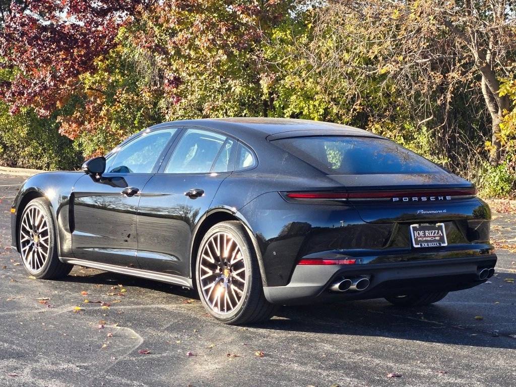 2026 Porsche Panamera Base