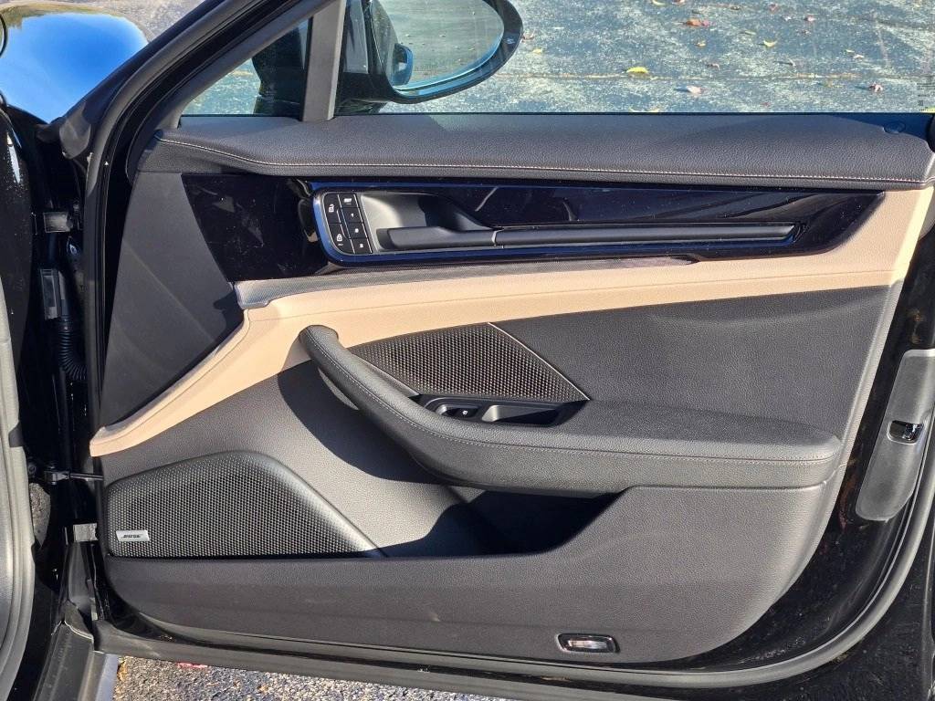 2026 Porsche Panamera Base