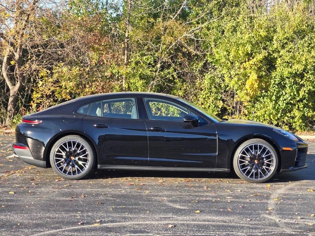 2026 Porsche Panamera Base