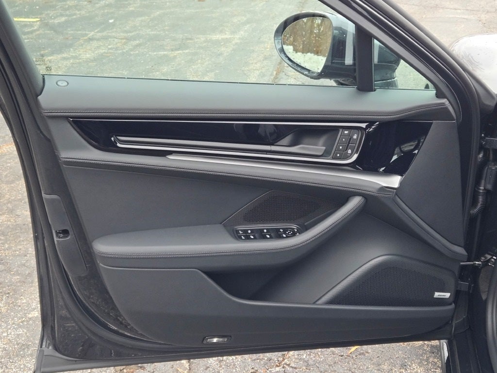 2026 Porsche Panamera 4