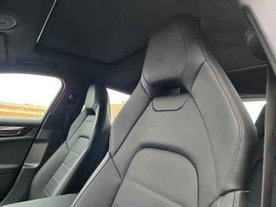 2026 Porsche Panamera 4