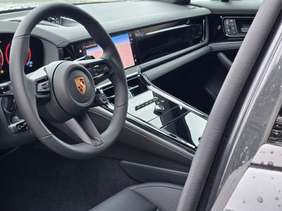 2026 Porsche Panamera 4
