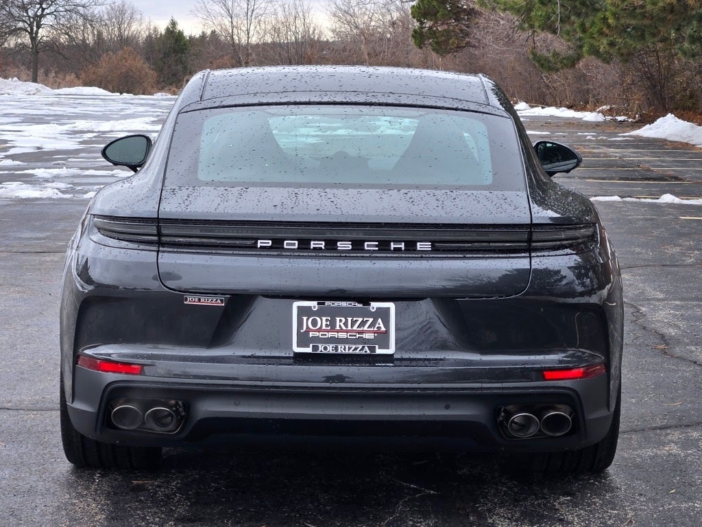 2026 Porsche Panamera 4