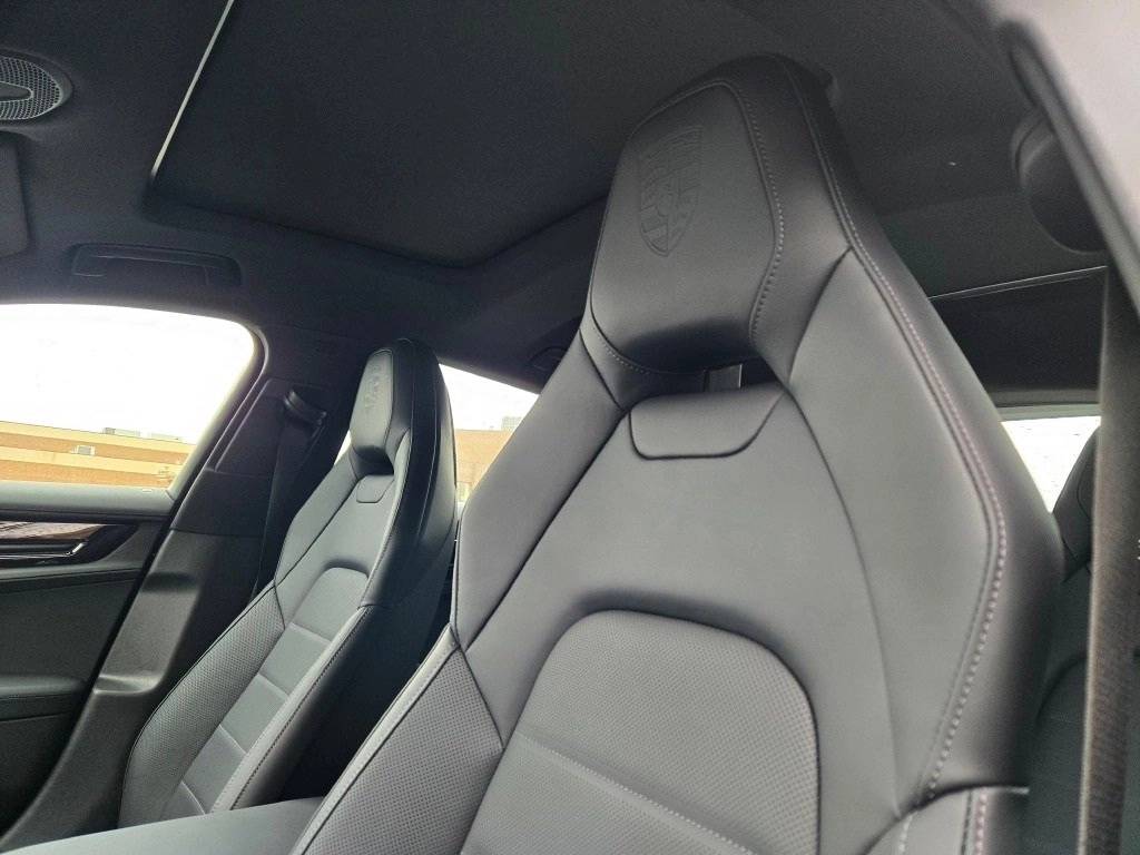 2026 Porsche Panamera 4