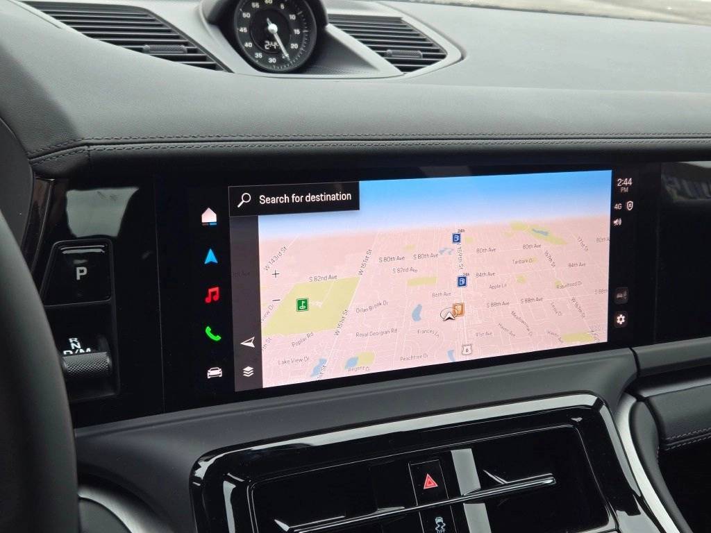 2026 Porsche Panamera 4