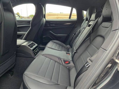 2026 Porsche Panamera 4
