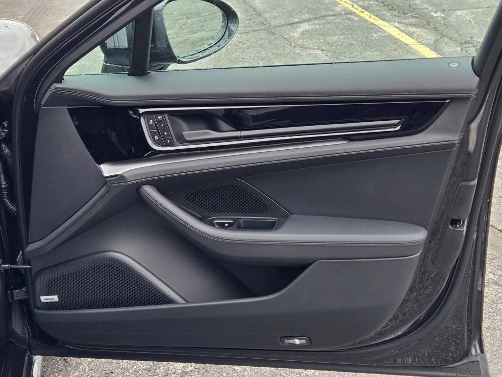 2026 Porsche Panamera 4