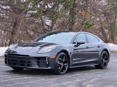 2026 Porsche Panamera 4