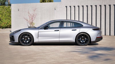 2027 Porsche Panamera 4