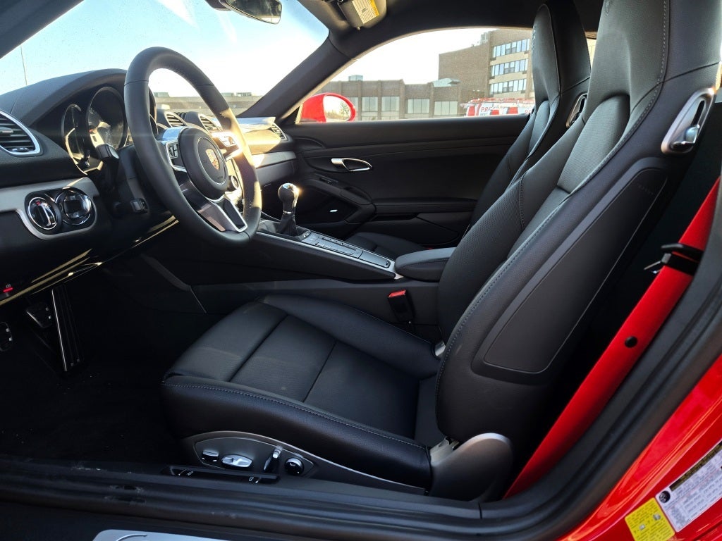 2025 Porsche 718 Cayman S