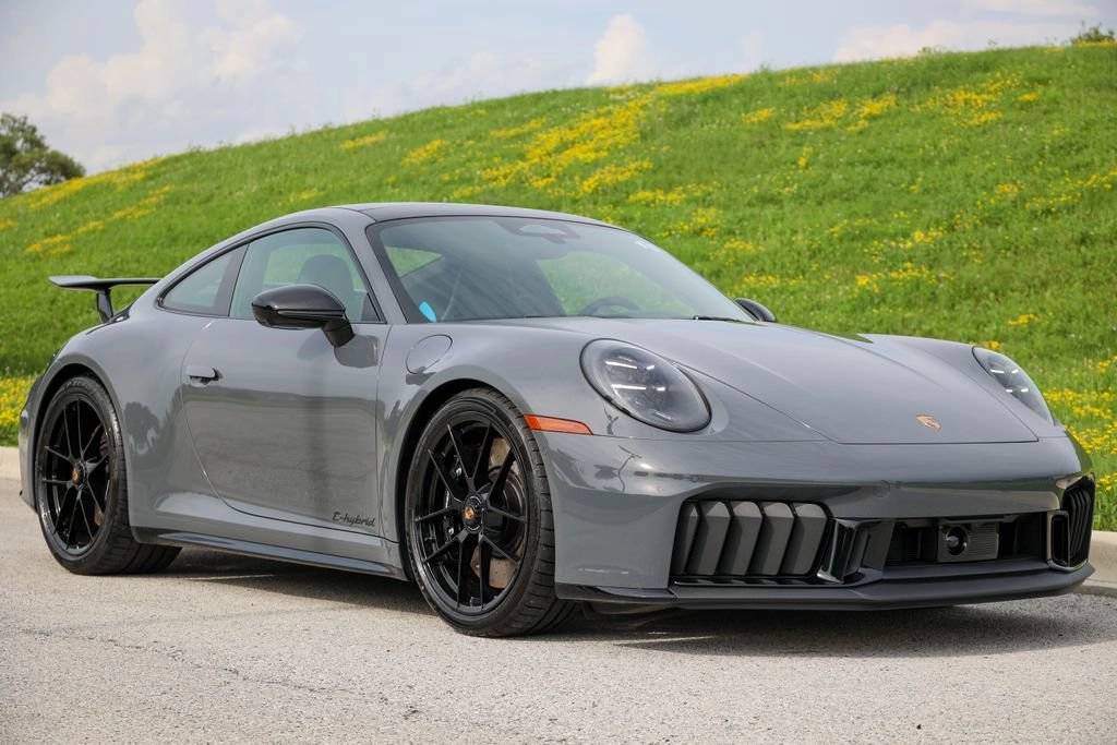2026 Porsche 911 Carrera GTS