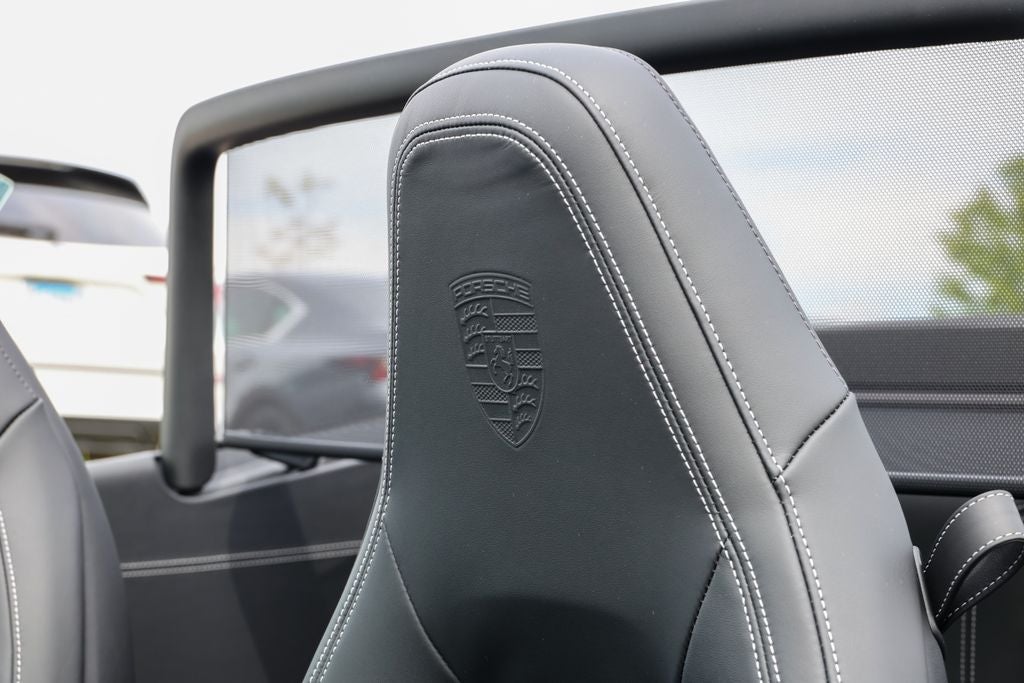 2026 Porsche 911 Carrera