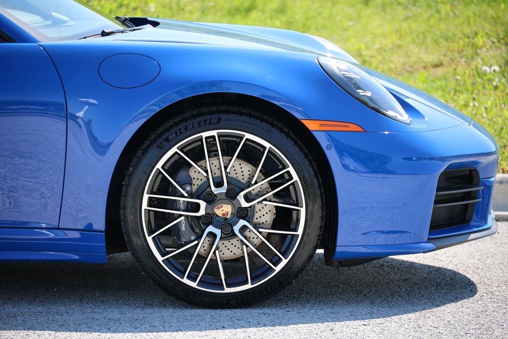 2026 Porsche 911 Carrera