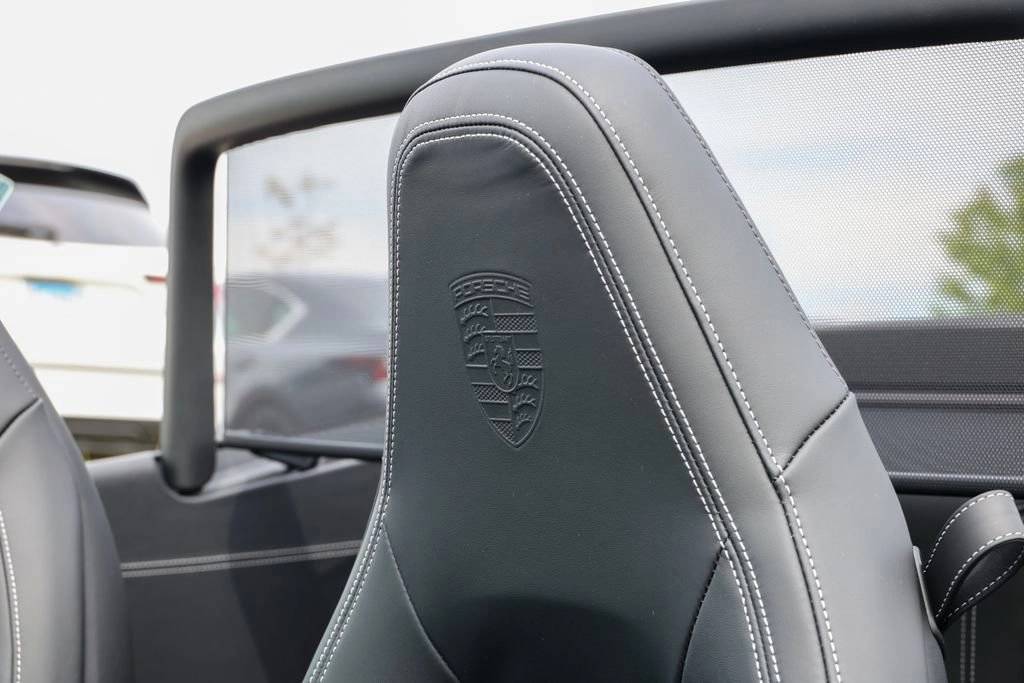 2026 Porsche 911 Carrera