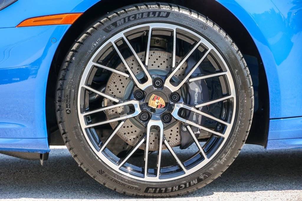 2026 Porsche 911 Carrera