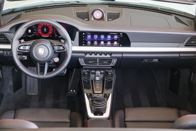 2026 Porsche 911 Carrera 4S