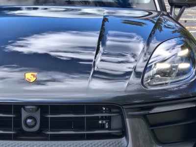 2026 Porsche Macan T