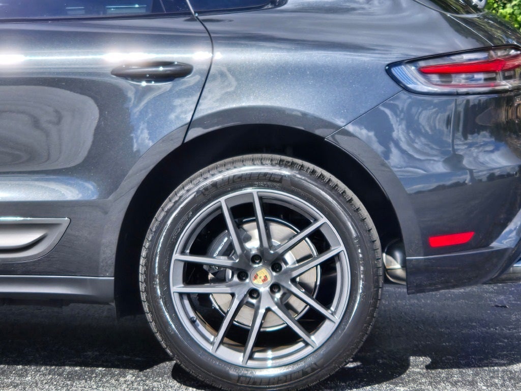 2026 Porsche Macan T