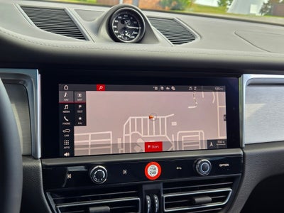 2026 Porsche Macan T