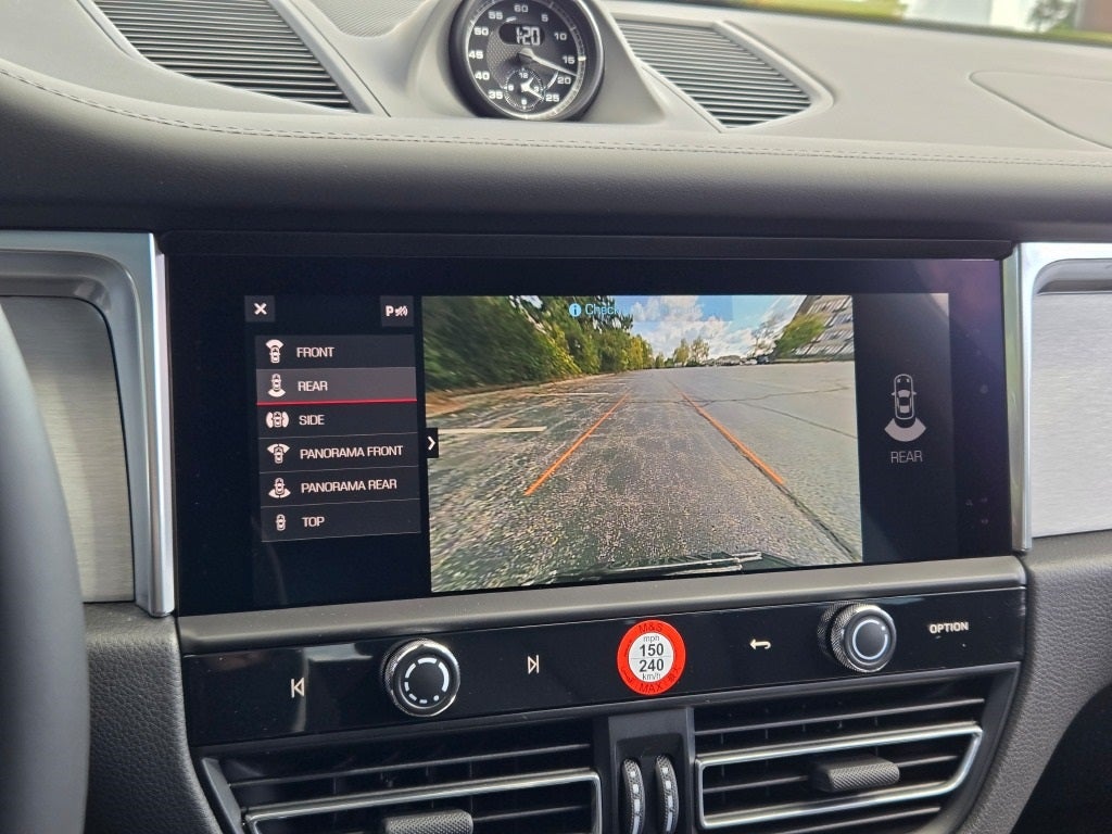 2026 Porsche Macan T