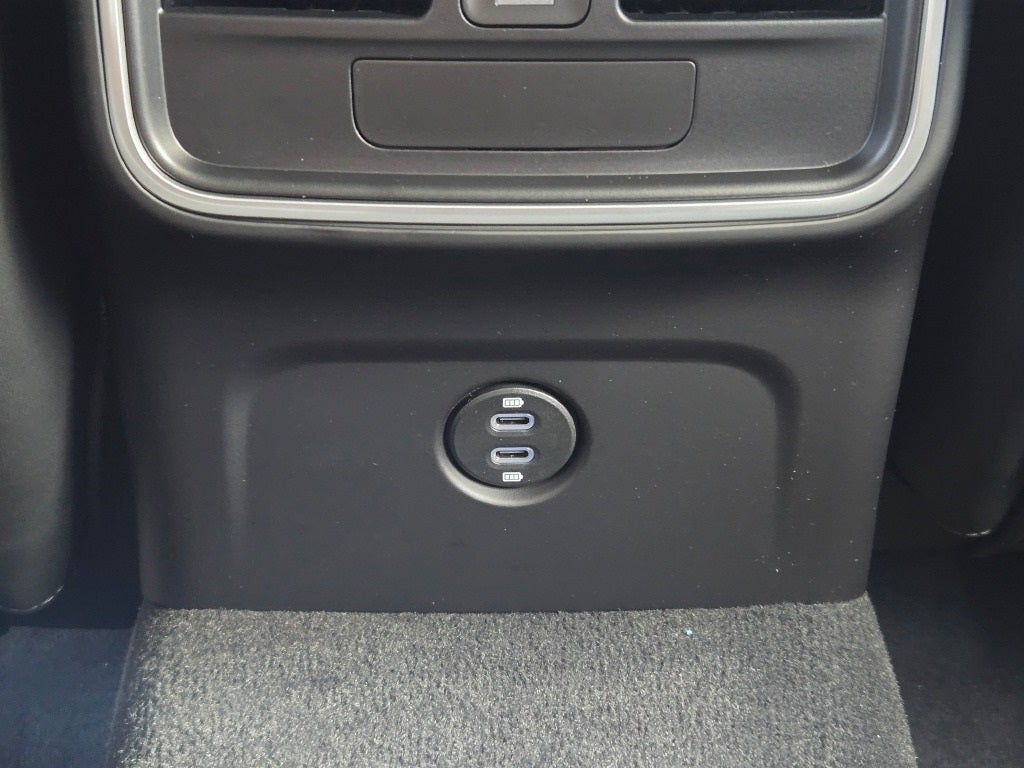 2026 Porsche Macan T