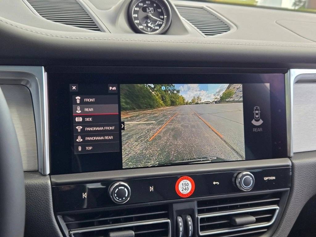 2026 Porsche Macan T