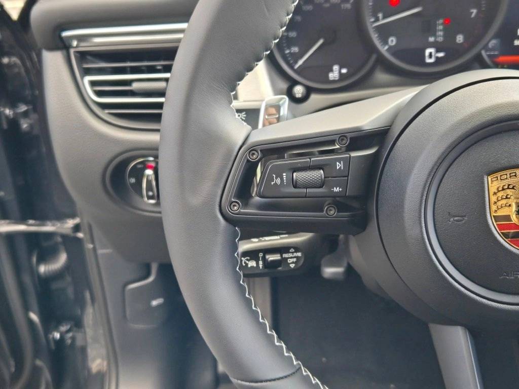 2026 Porsche Macan T