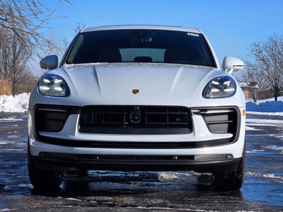 2026 Porsche Macan Base