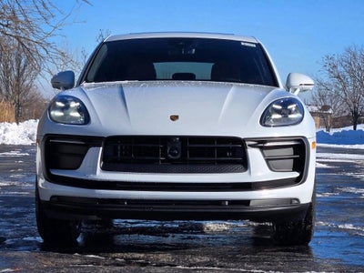 2026 Porsche Macan Base