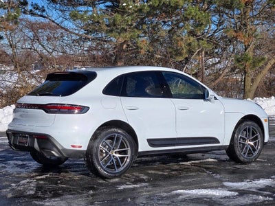 2026 Porsche Macan Base
