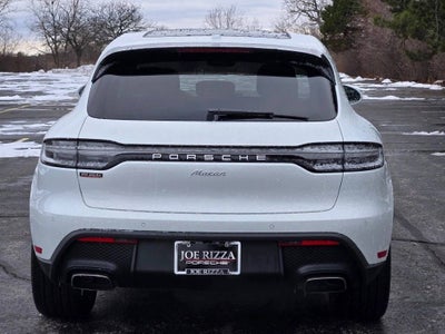 2026 Porsche Macan Base