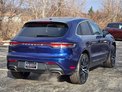 2026 Porsche Macan Base